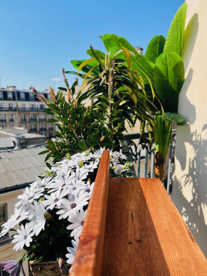 Suite Vue Montmartre & Balcon Parijs Buitenkant foto