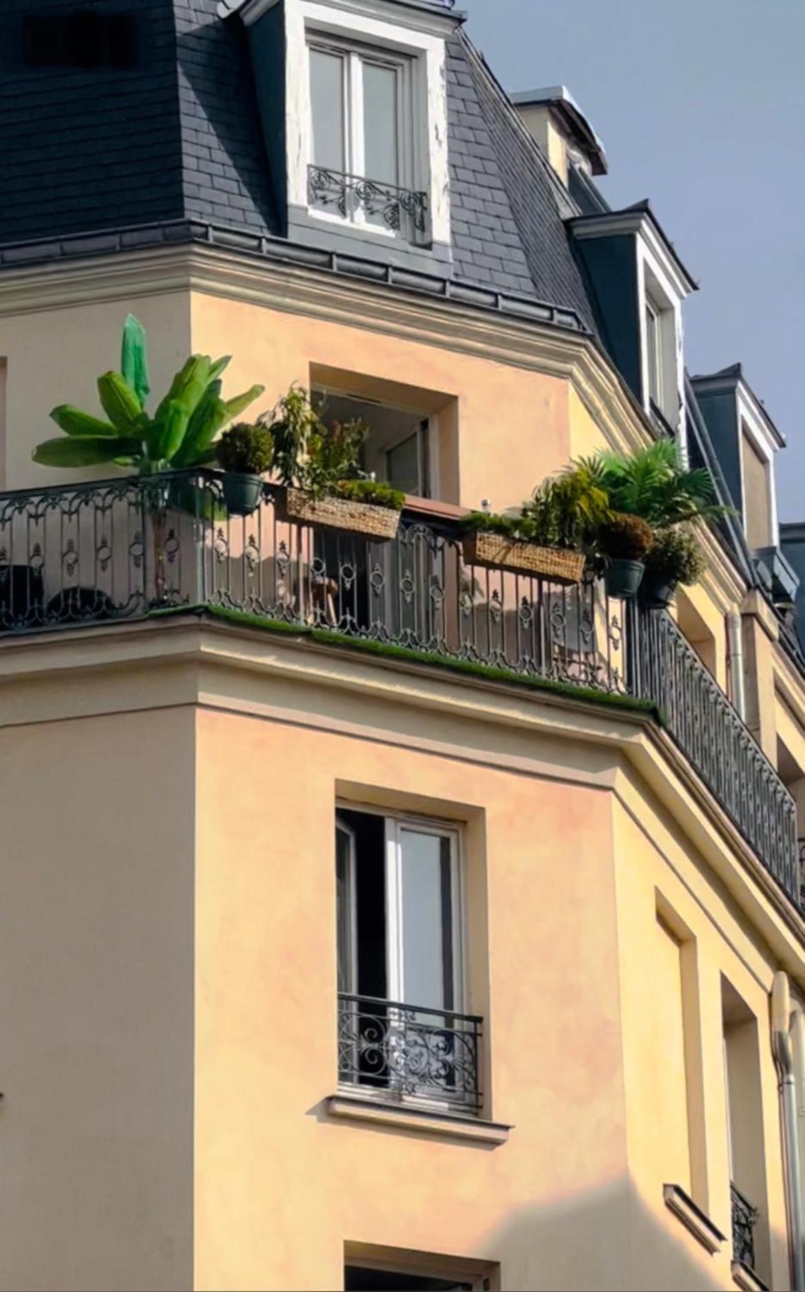 Suite Vue Montmartre & Balcon Parijs Buitenkant foto